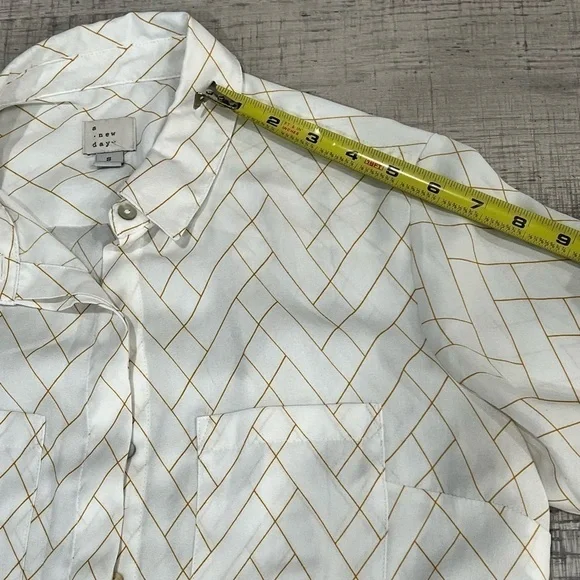 A New Day White Sheer Button Up Long Sleeve Shirt w/ Yellow Plaid Pattern Size S - Picture 9 of 11